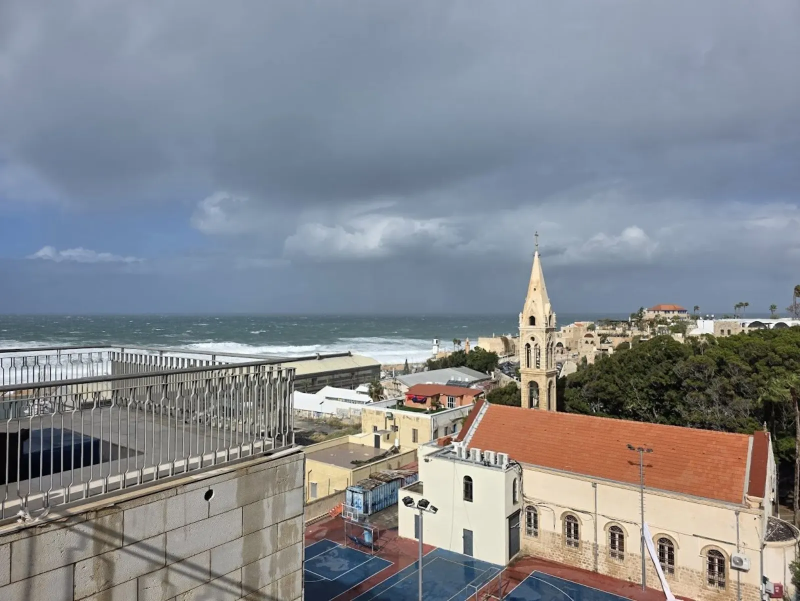 למכירה בפרויקט אנדרומדה – דופלקס פנטהאוז עם נוף לים